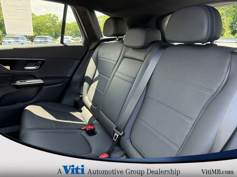 Used 2024 Mercedes-Benz GLC 300 GLC 300 image 21