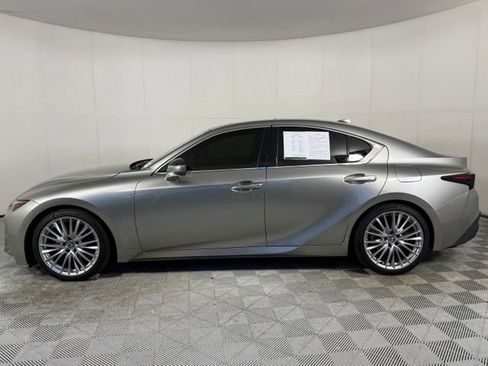 Used 2023 Lexus IS 300 w/ Premium Package RWD image 3