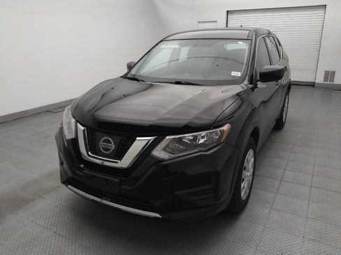 Used 2017 Nissan Rogue S AWD/4WD image 15