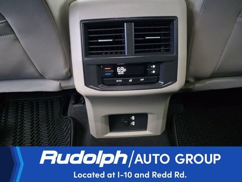 Used 2021 Volkswagen Atlas SE image 27