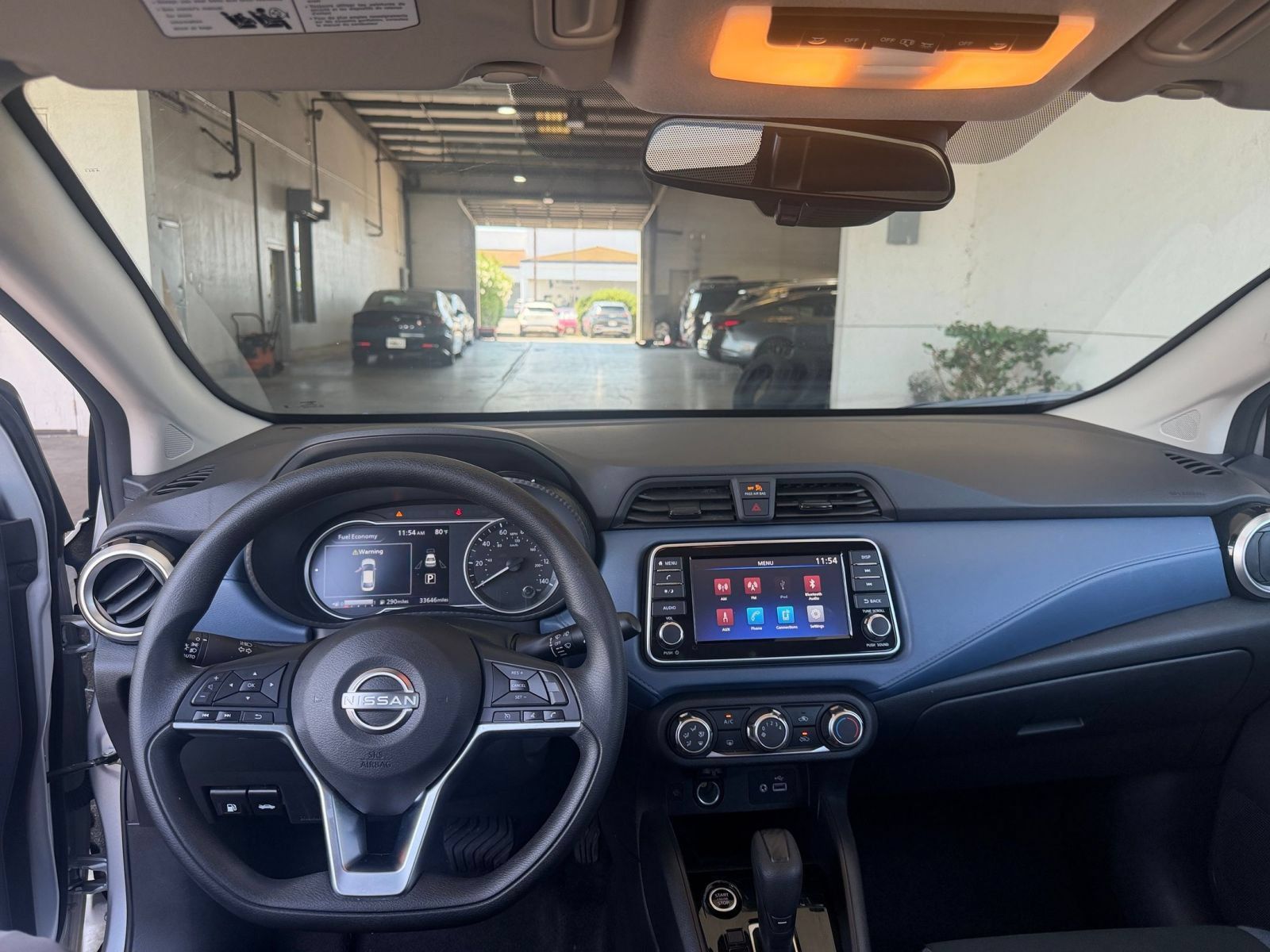 Used 2025 Nissan Versa SV FWD image 32