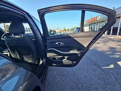 Used 2021 BMW 330i Sedan w/ Premium Package image 41