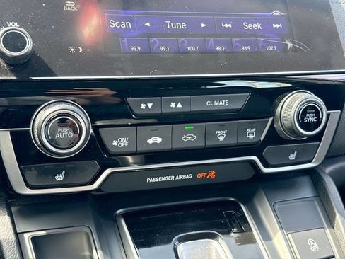 Used 2021 Honda CR-V Special Edition image 18