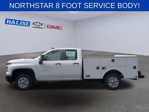 Used 2026 Chevrolet Silverado 2500 W/T w/ Snow Plow Prep/Camper Package AWD/4WD image 6