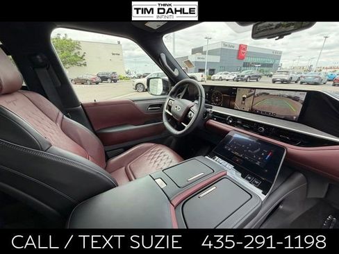 Used 2025 INFINITI QX80 Autograph w/ Autograph Exterior Package AWD/4WD image 11