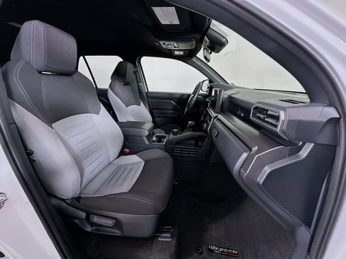 Used 2025 Toyota 4Runner TRD Off-Road image 29