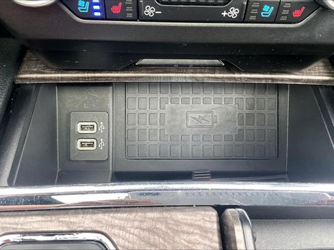 Used 2018 Ford Expedition Max Limited w/ Equipment Group 301A AWD/4WD image 34