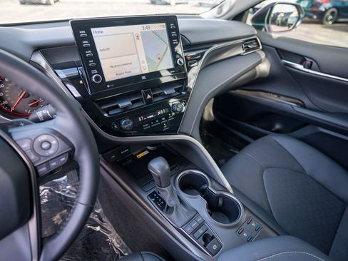 Used 2024 Toyota Camry XSE w/ Navigation Package FWD image 32