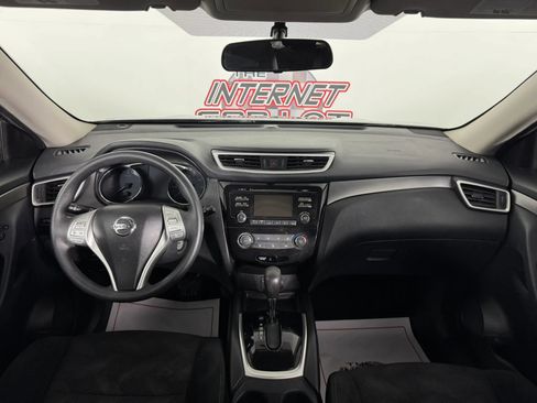 Used 2014 Nissan Rogue S AWD/4WD image 11