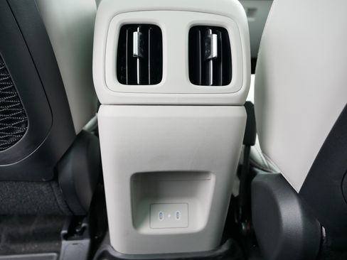 Used 2025 Hyundai Tucson SEL image 13