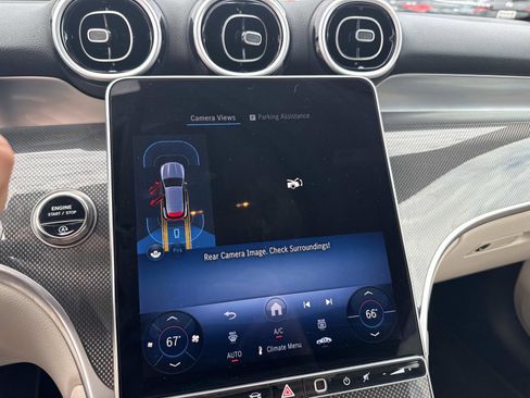 Used 2025 Mercedes-Benz GLC 300 image 26