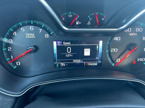 Used 2017 Chevrolet Impala Premier w/ Enhanced Convenience Package image 4