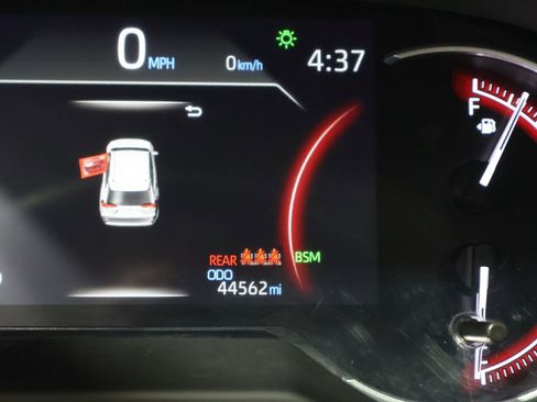 Certified 2024 Toyota RAV4 XLE image 40