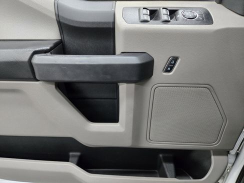 Used 2017 Ford F150 XL w/ Equipment Group 101A Mid image 13