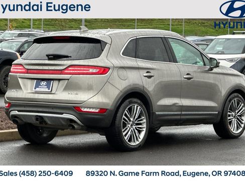 Used 2016 Lincoln MKC Reserve image 3