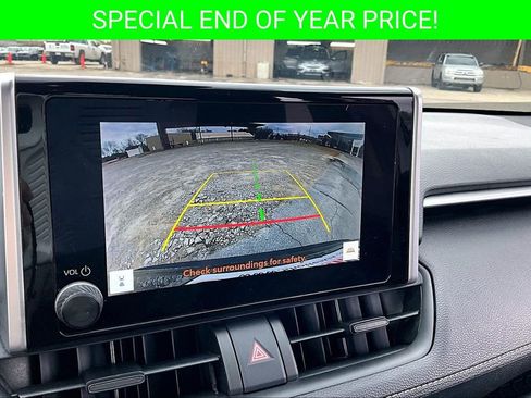 Used 2024 Toyota RAV4 XLE image 14