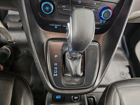 Used 2019 Ford Transit Connect XL FWD image 18