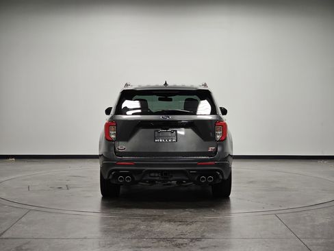 Used 2020 Ford Explorer ST image 7