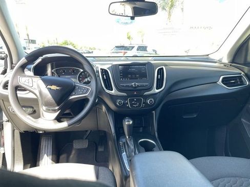 Used 2020 Chevrolet Equinox LT FWD image 19