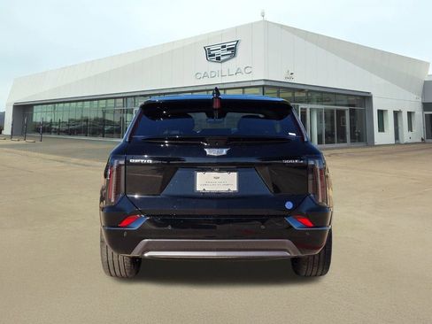 New 2026 Cadillac Optiq Sport 2 image 5
