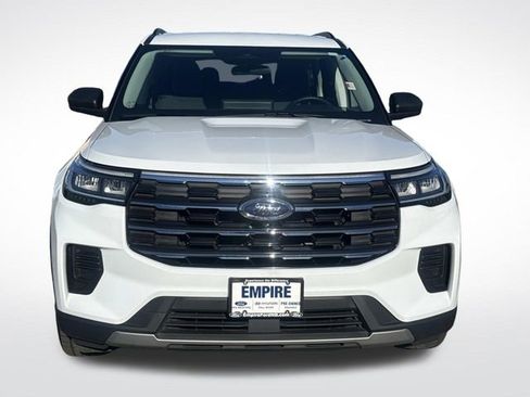 Certified 2025 Ford Explorer Active image 12