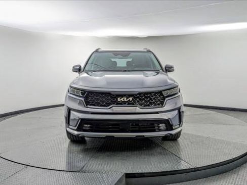 Used 2022 Kia Sorento SX image 12