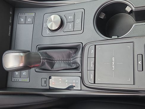 Used 2025 Lexus IS 350 F Sport w/ Navigation Package RWD image 23