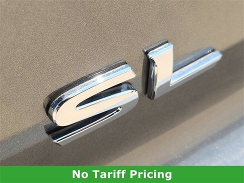 Certified 2025 Nissan Pathfinder SL image 10