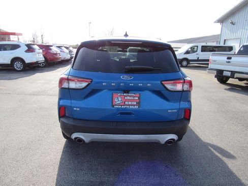 Used 2021 Ford Escape SE w/ Convenience Package image 4