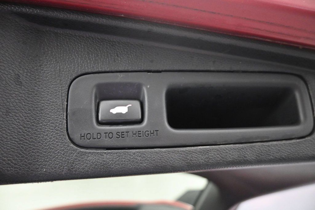 Used 2021 Honda CR-V Touring image 12