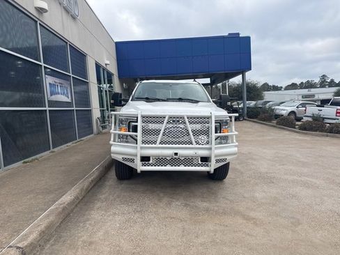 Used 2022 Ford F250 XL w/ STX Appearance Package image 3