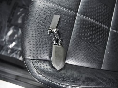 Used 2024 Kia Telluride EX image 26