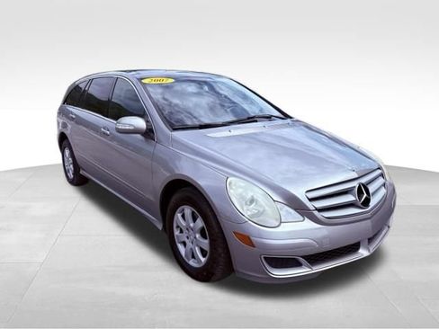 Used 2007 Mercedes-Benz R 320 CDI 4MATIC image 7