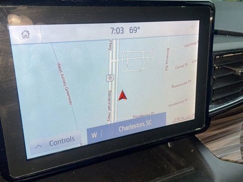 Used 2020 Ford Explorer Limited RWD image 10