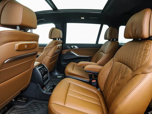 New 2026 BMW X7 xDrive40i w/ M Sport Package image 23