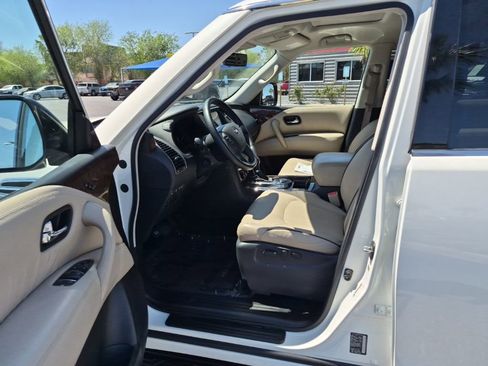 Used 2019 Nissan Armada Platinum w/ Captain's Chairs Package image 11