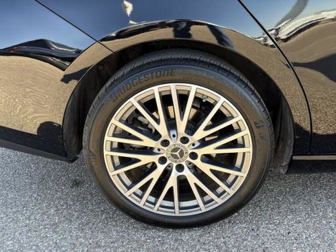 Used 2025 Mercedes-Benz CLA 250 image 11