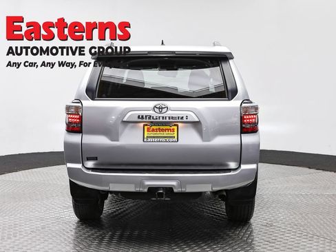 Used 2024 Toyota 4Runner SR5 AWD/4WD image 6