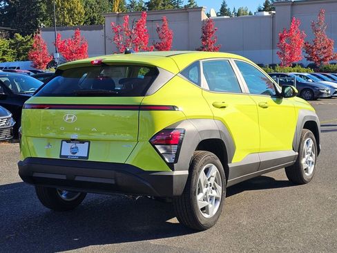 New 2026 Hyundai Kona SE image 7