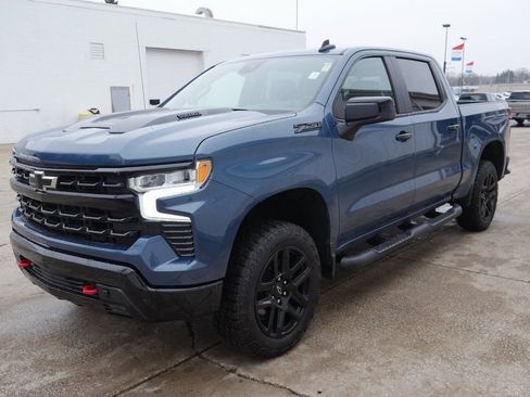 Used 2024 Chevrolet Silverado 1500 LT Trail Boss image 4