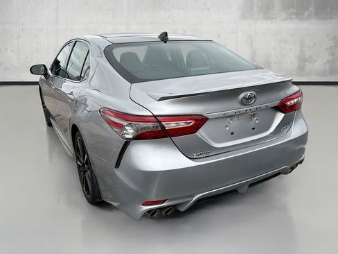 Used 2019 Toyota Camry XSE image 7