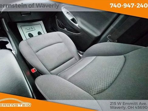 Used 2024 Chevrolet Malibu LT image 14