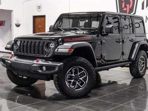 Used 2024 Jeep Wrangler Unlimited Rubicon image 7