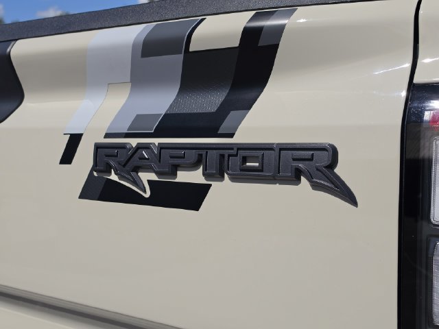 Used 2025 Ford Ranger Raptor AWD/4WD image 13