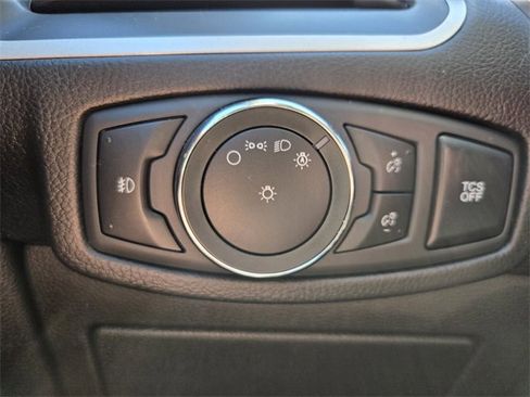 Certified 2021 Ford Edge SEL image 32