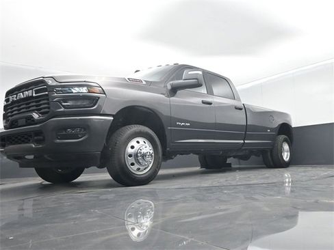 New 2026 RAM 3500 Big Horn image 43