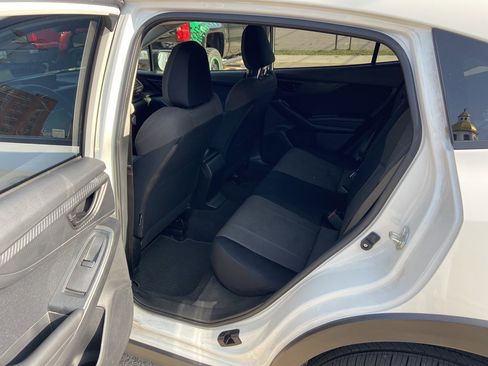 Used 2021 Subaru Crosstrek 2.0i image 12