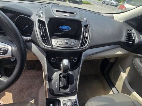Used 2016 Ford Escape SE w/ SE Leather Comfort Package AWD/4WD image 26