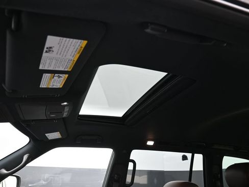 Used 2019 Nissan Armada Platinum w/ Captain's Chairs Package AWD/4WD image 41