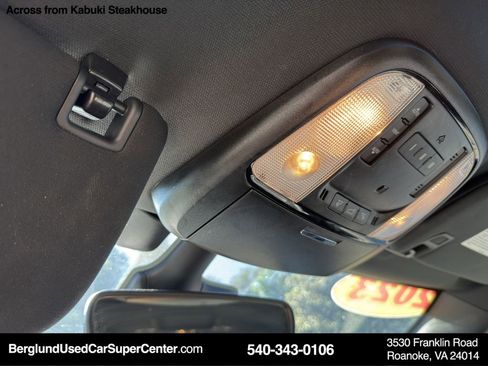 Used 2023 Dodge Durango GT image 27